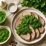 Salse verdi per bollito: ingredienti e proporzioni giuste per una nota di freschezza e profumo in tavola